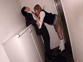 チクシャ！乳首で●す制服ギャルチクビっ痴 氷堂りりあ　サンプル画像11